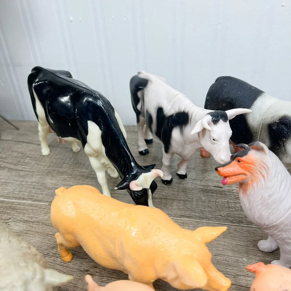 Vintage Safari Ltd Farm Animal Figurine Lot Horses Cows Pigs Dogs 19pc Mixed Set